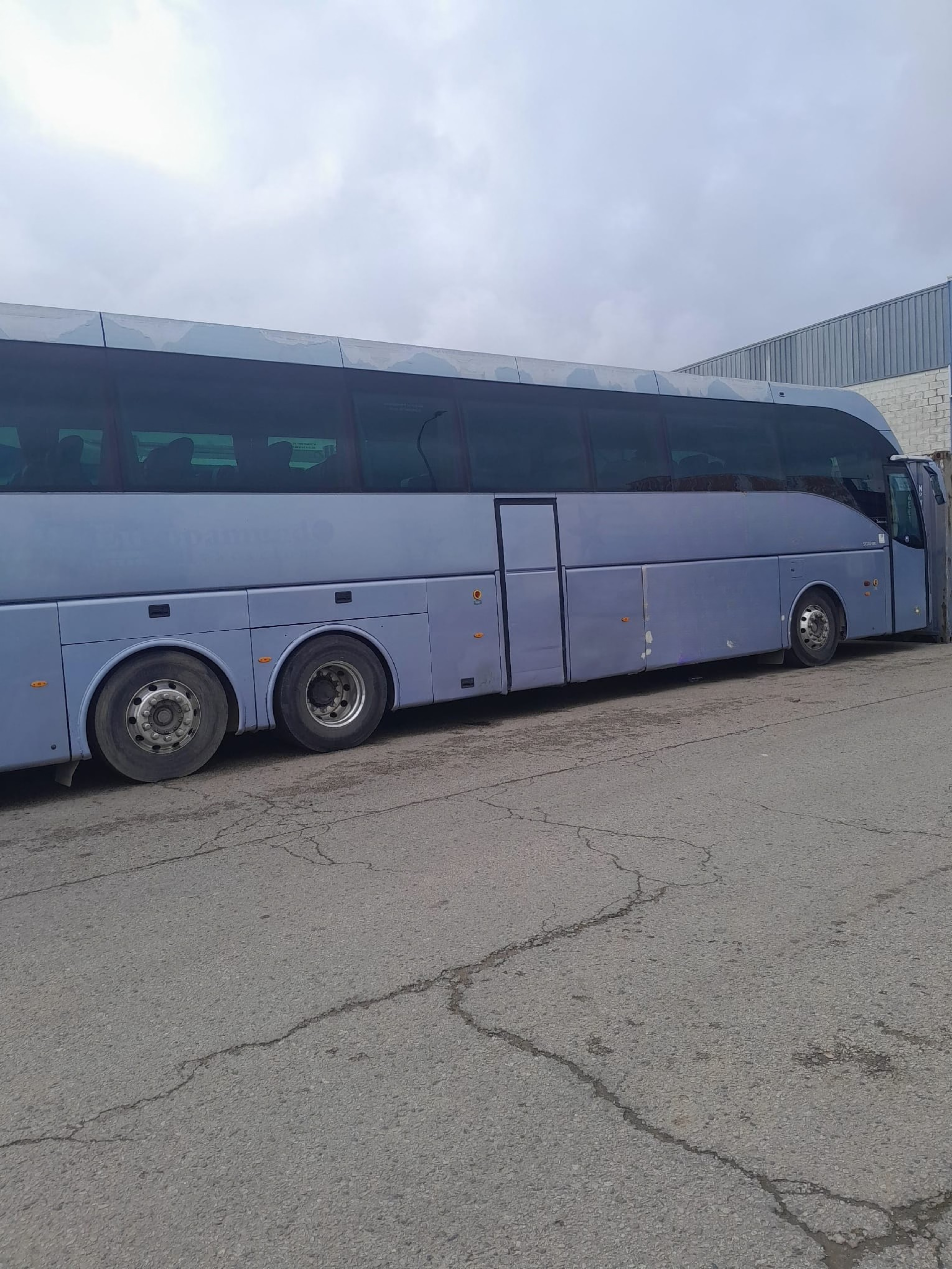 SCANIA HISPANO 56 + 1 + 1 -- 2011