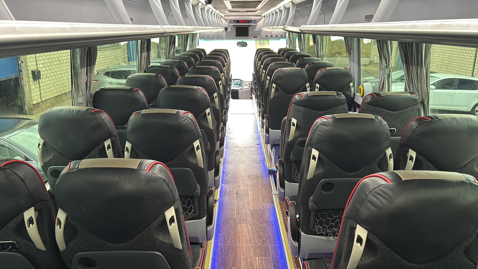 IVECO KING LONG 55 + 1 + 1 -- 7/2016