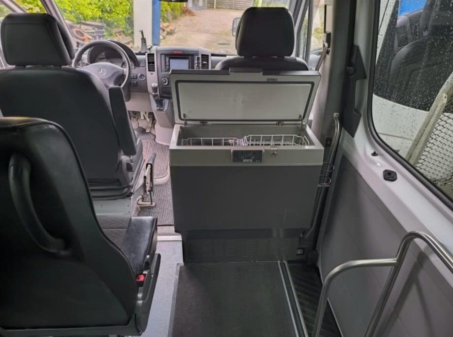 MERCEDES SPRINTER 19 + 1 -- 11/2018