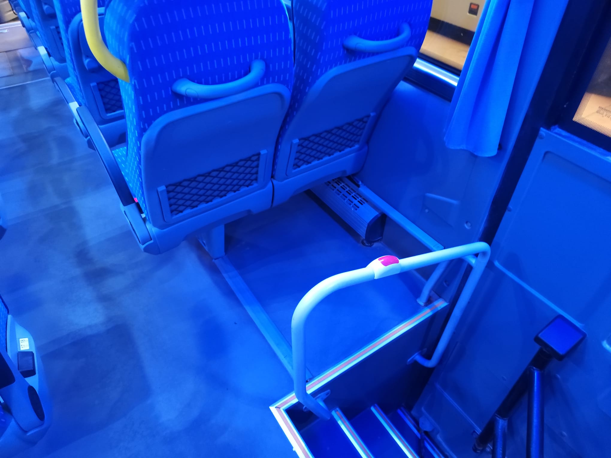 ISUZU NOVO 28p -- 12/2017