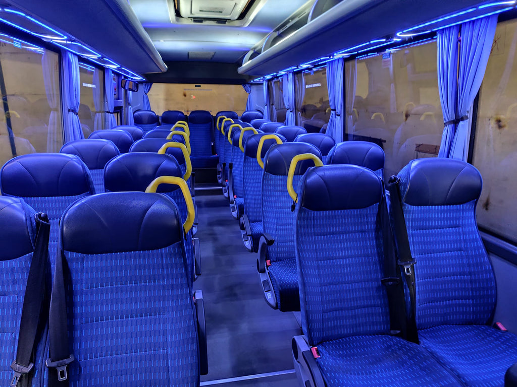 ISUZU NOVO 28p -- 12/2017