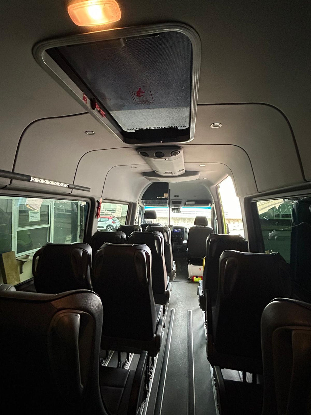 MERCEDES SPRINTER 15 + 1 + 1 (4 UNIDADES) -- 8/2017