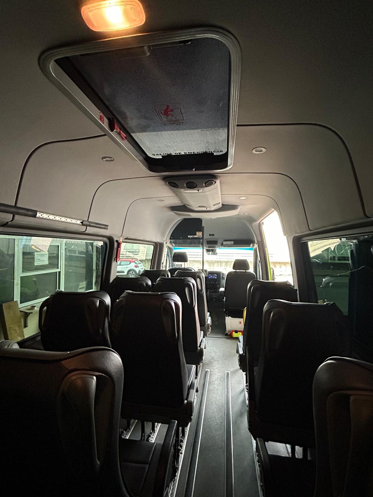 MERCEDES SPRINTER 15 + 1 + 1 (4 UNIDADES) -- 8/2017